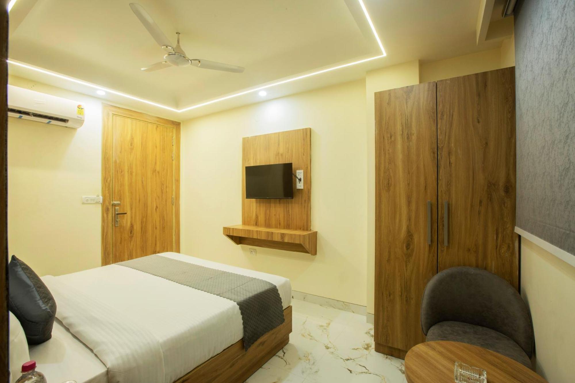 Hotel Luxe Manor Near Delhi Airport New Delhi Eksteriør billede