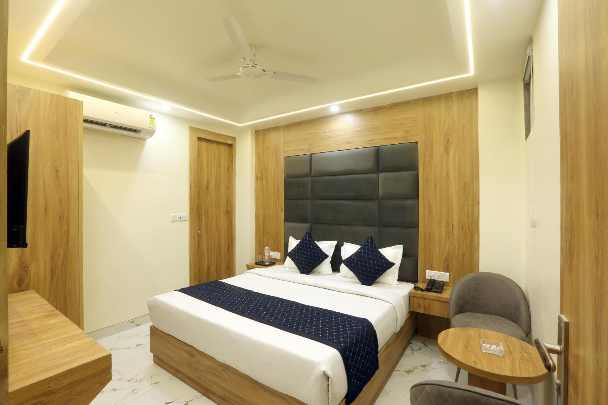 Hotel Luxe Manor Near Delhi Airport New Delhi Eksteriør billede