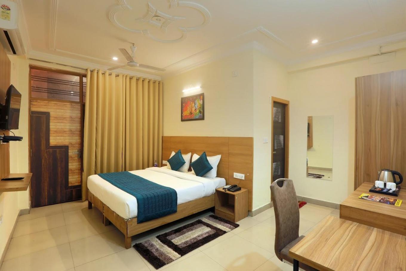 Hotel Luxe Manor Near Delhi Airport New Delhi Eksteriør billede